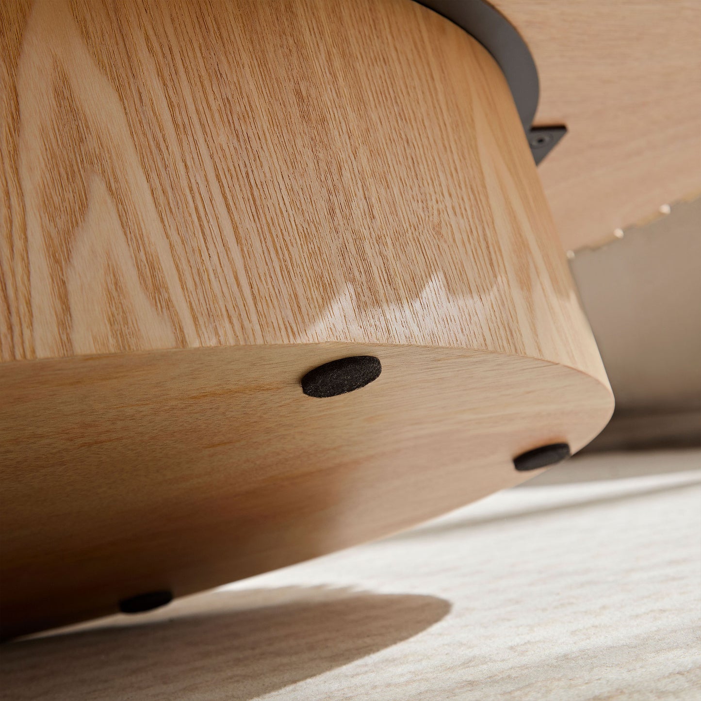 Ellipse Coffee Table with Sturdy Pedestal  43.7 inch 3 Colors