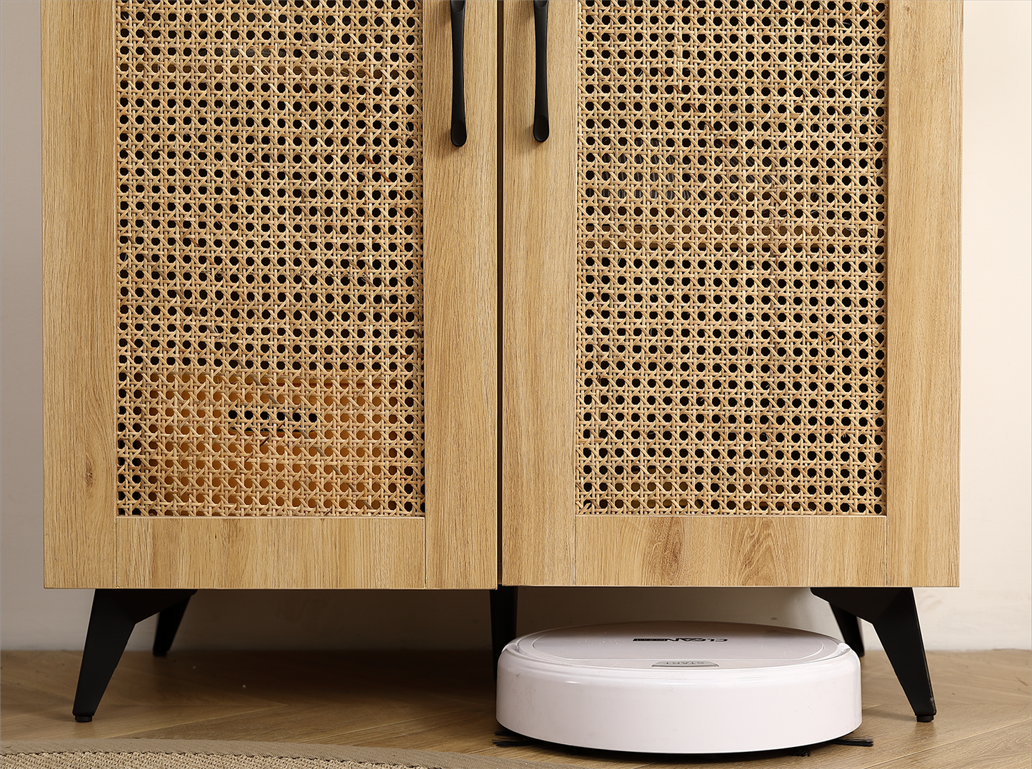Natural Rattan Storage Cabinet Double-Door Shoe Cabinet with Large Storage Space