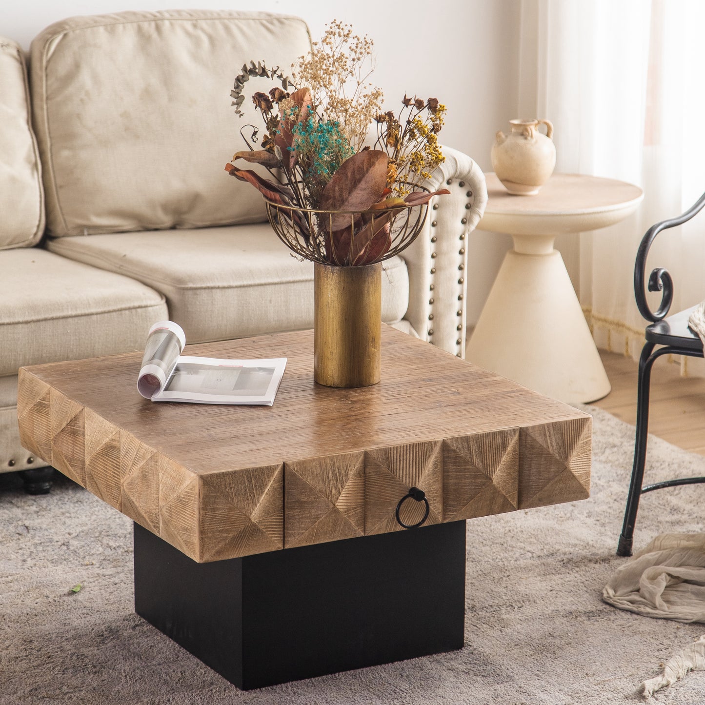 32.28'' Retro Coffee Table: 3D Embossed Pattern, 2 Drawers, MDF Base