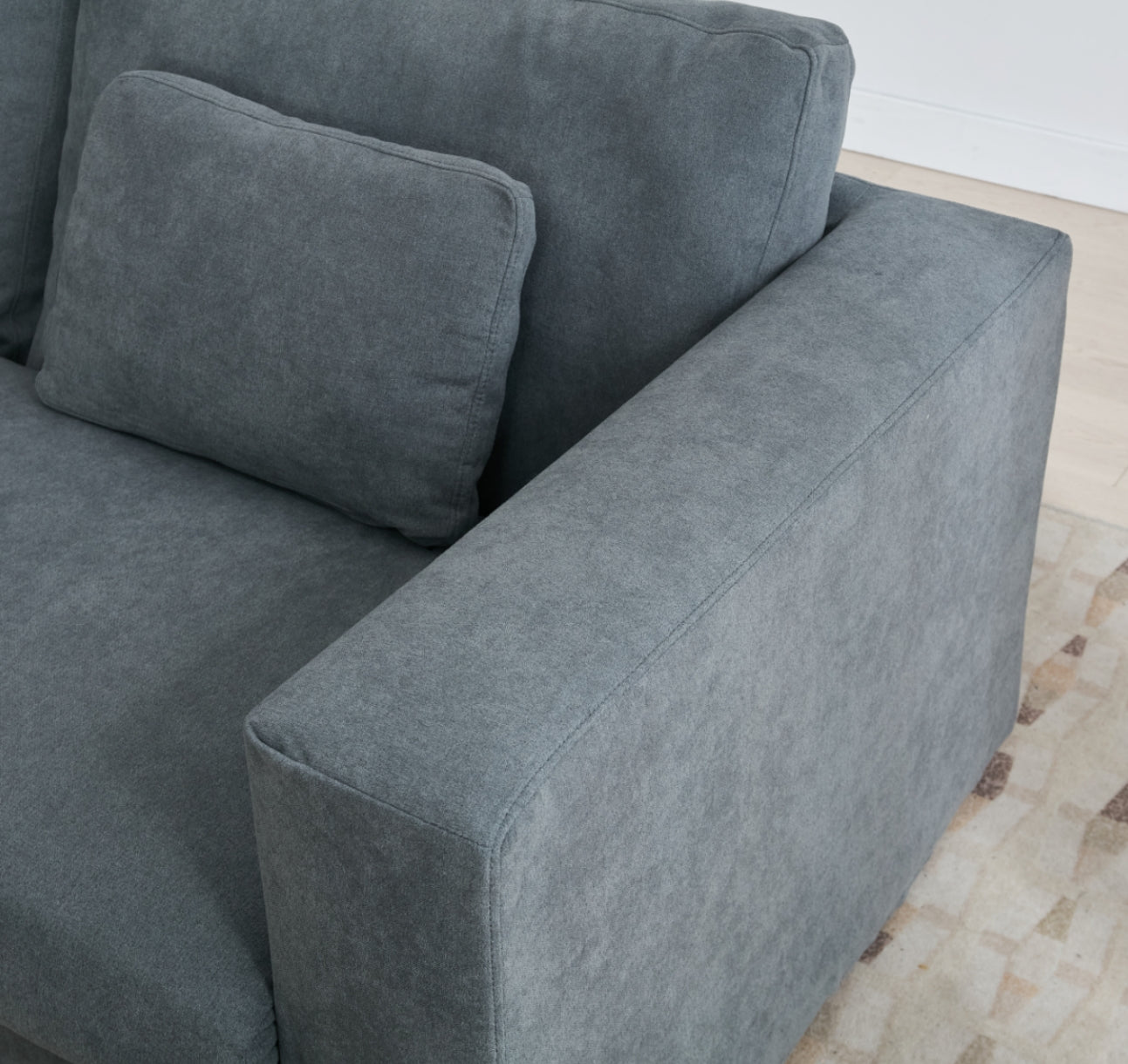 Modern 3 - Seater Living Room Sofa: Double Cushioning, Detachable Cover for Easy Maintenance