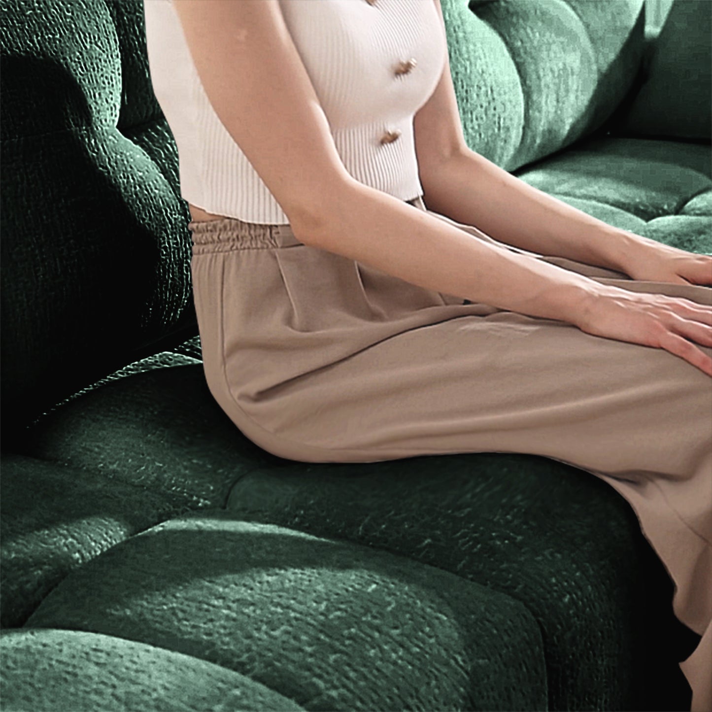 Ergonomic Single Seater-Two-Seater Sofa With High-Resilience Support Cushions And Throw Pillows