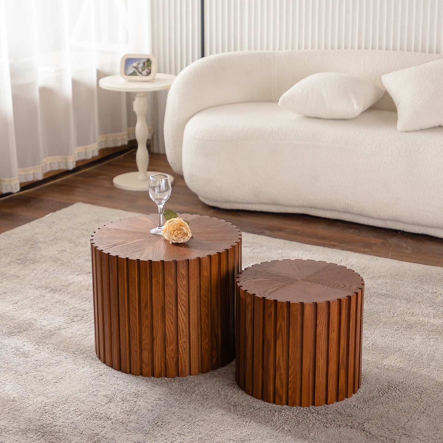 Round Wood Coffee Table for Living Room for Small Space Apartment and No Need Assembly