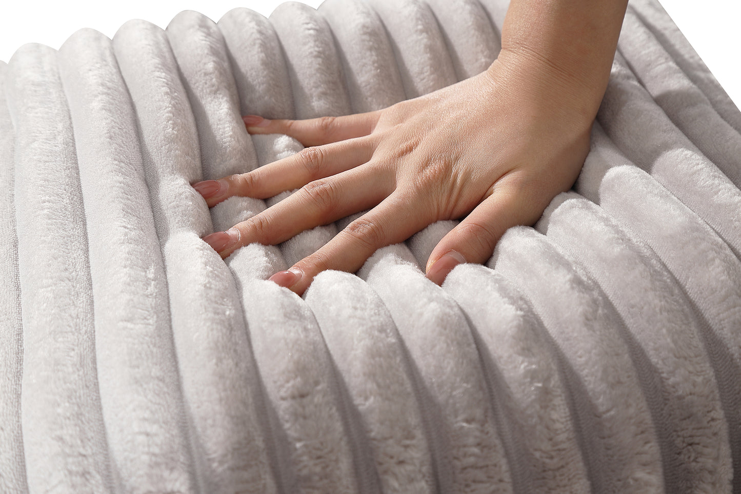 Corner Sleeper Sofa with 6 Pillows: Modern Corduroy, Deep Seat for American Living Rooms