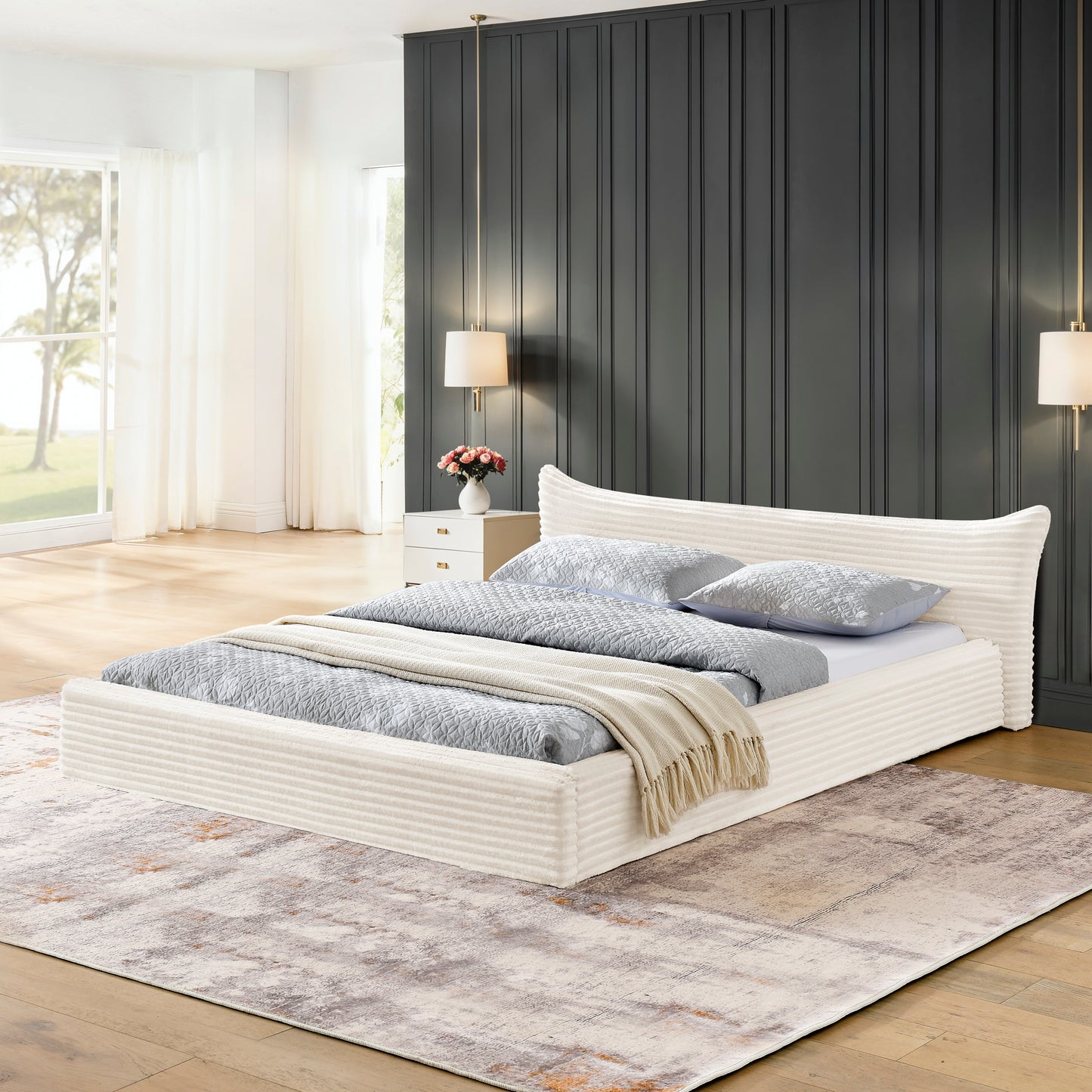 Queen Size Upholstered Bed FrameAnd velvet fabric,Grounded Platform Bed with Decorative Curved Headboard and Solid Wood Frame