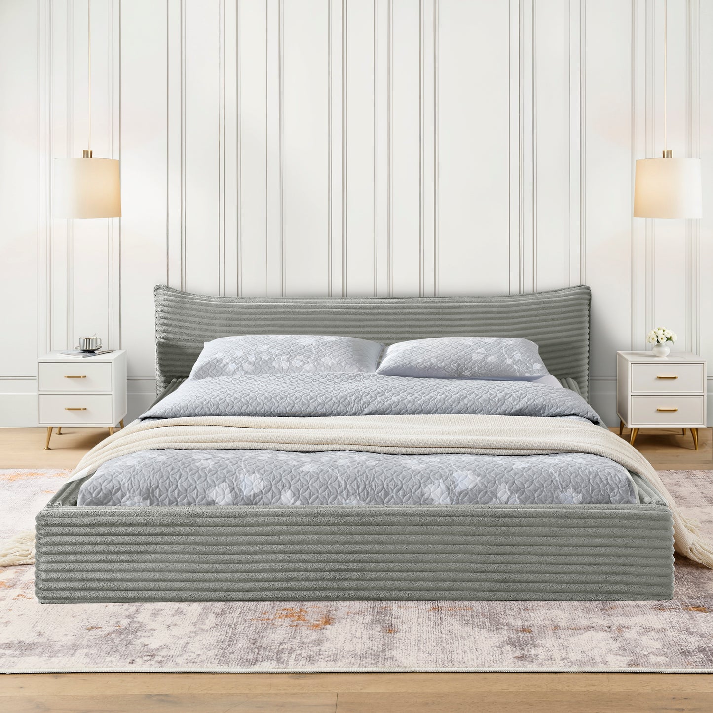Queen Size Upholstered Bed FrameAnd velvet fabric,Grounded Platform Bed with Decorative Curved Headboard and Solid Wood Frame