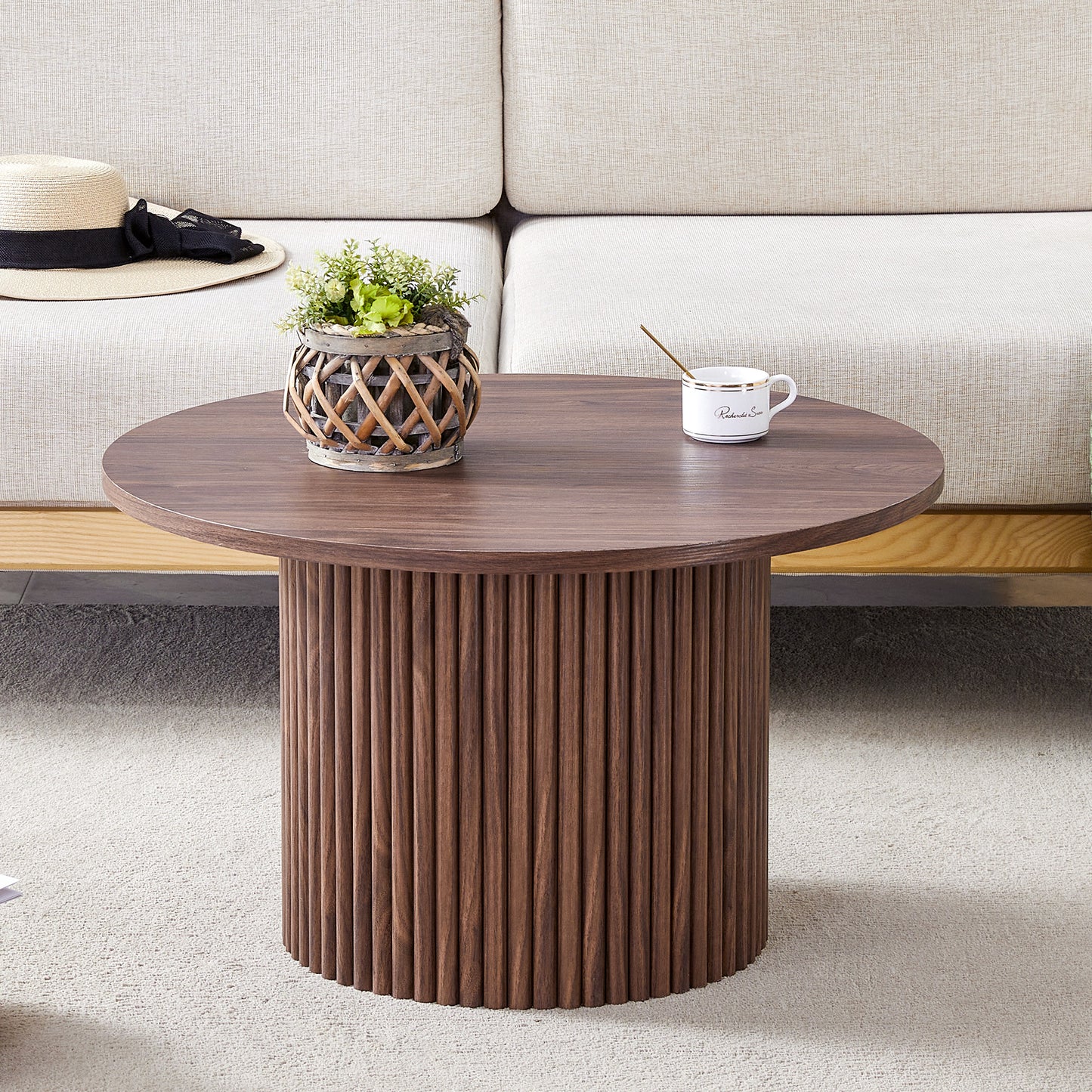 Modern Circular Coffee Table in MDF with 27.5 - Inch Diameter and Cylindrical Legs: A Home Decor Focal Point