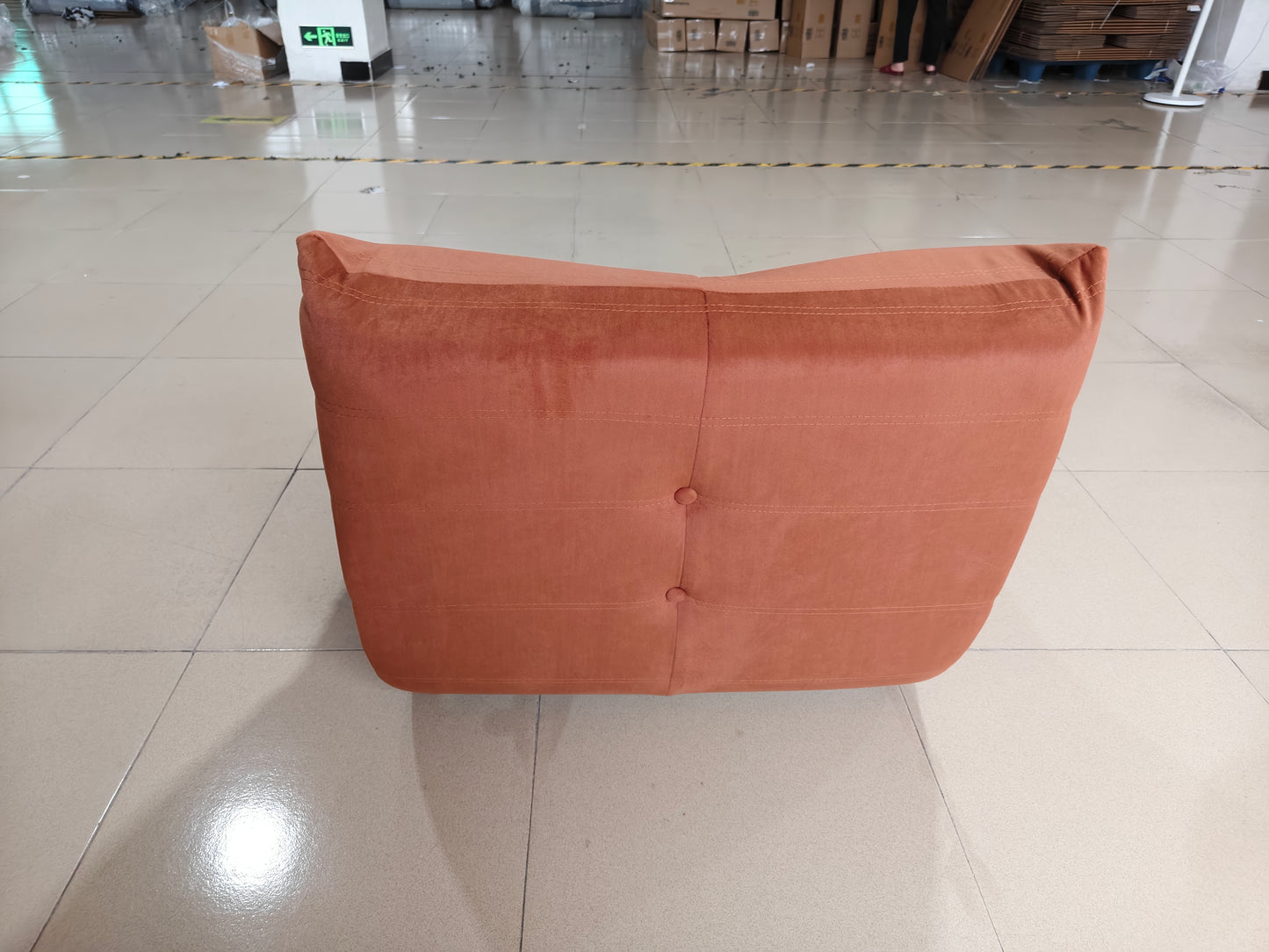 Accent Chair Button-Tufted Microfiber Comfy Chair